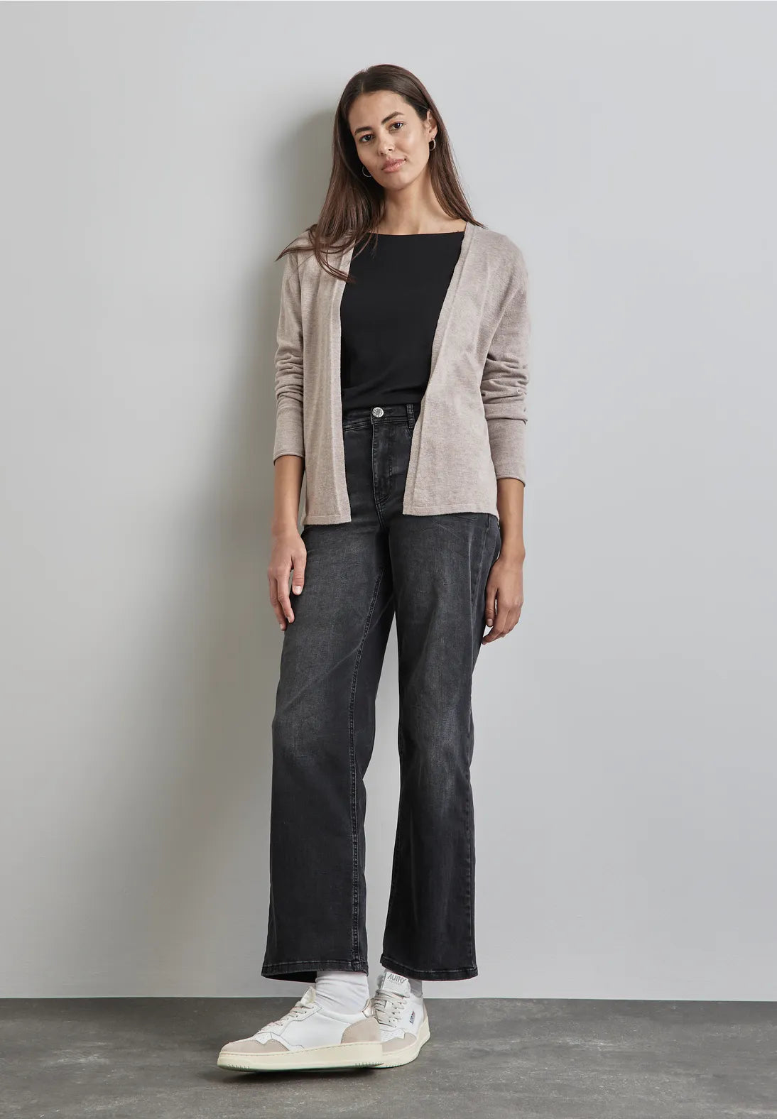 CARDIGAN ABIERTO DE TEJIDO SUAVE