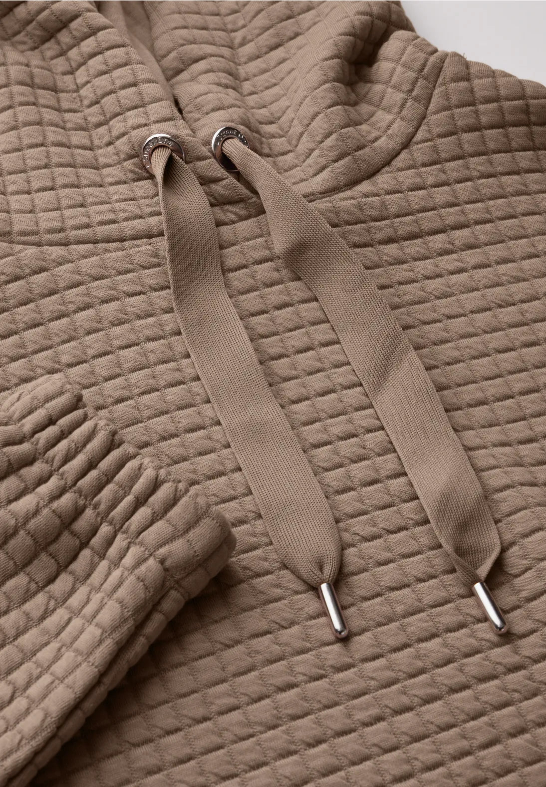 SUDADERA CON CAPUCHA DE ESTILO INFORMAL