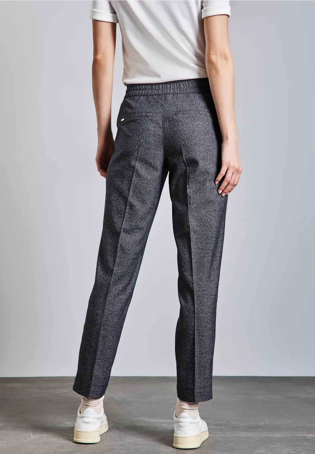 PANTALONES ASPECTO MELANGE DE PIERNAS ESTRECHAS