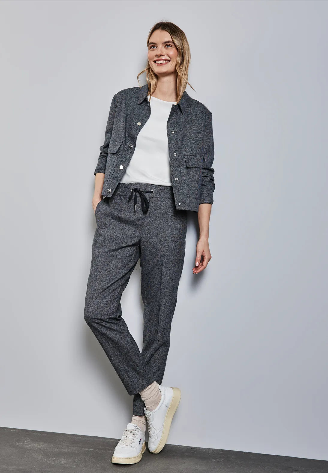 PANTALONES ASPECTO MELANGE DE PIERNAS ESTRECHAS