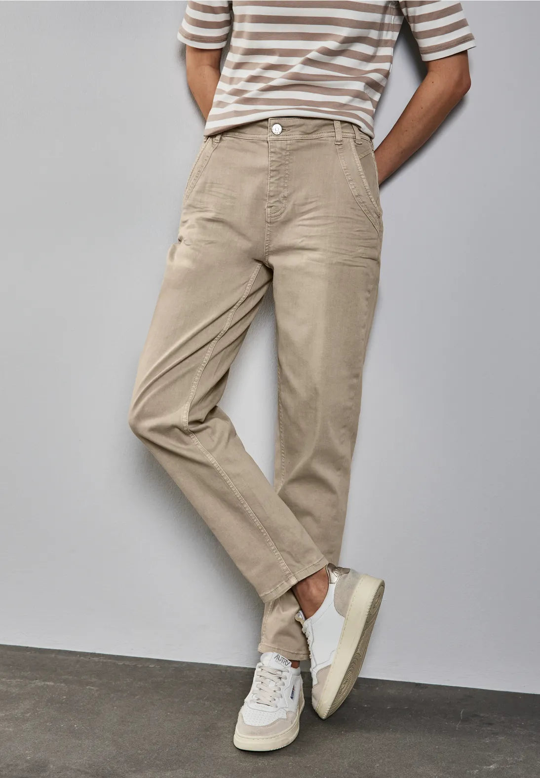 STREET ONE VAQUEROS COLOR BEIGE DE CINTURA ALTA