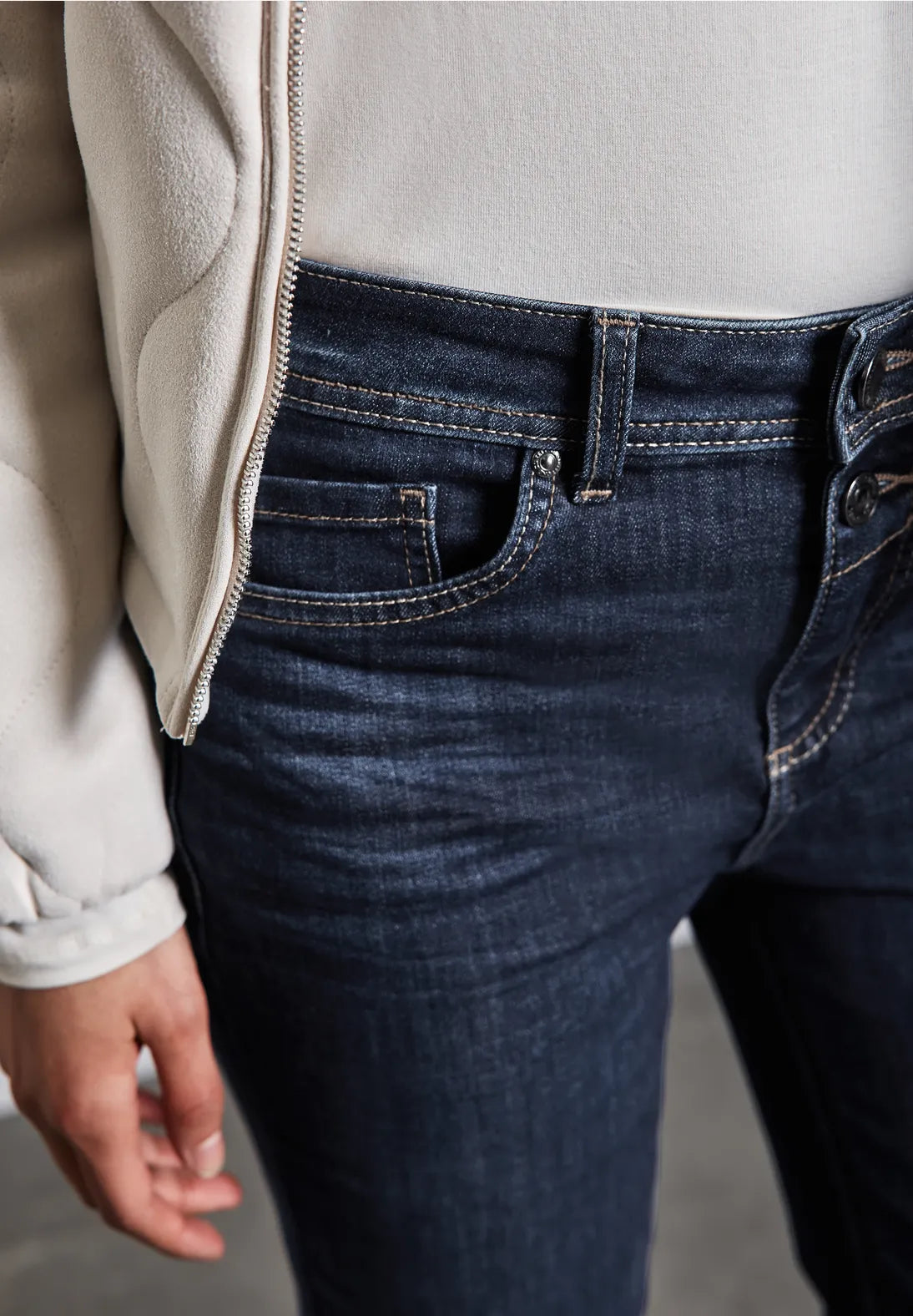 TEJANO BOOTCUT ELASTICO DE PERNERA CONICA