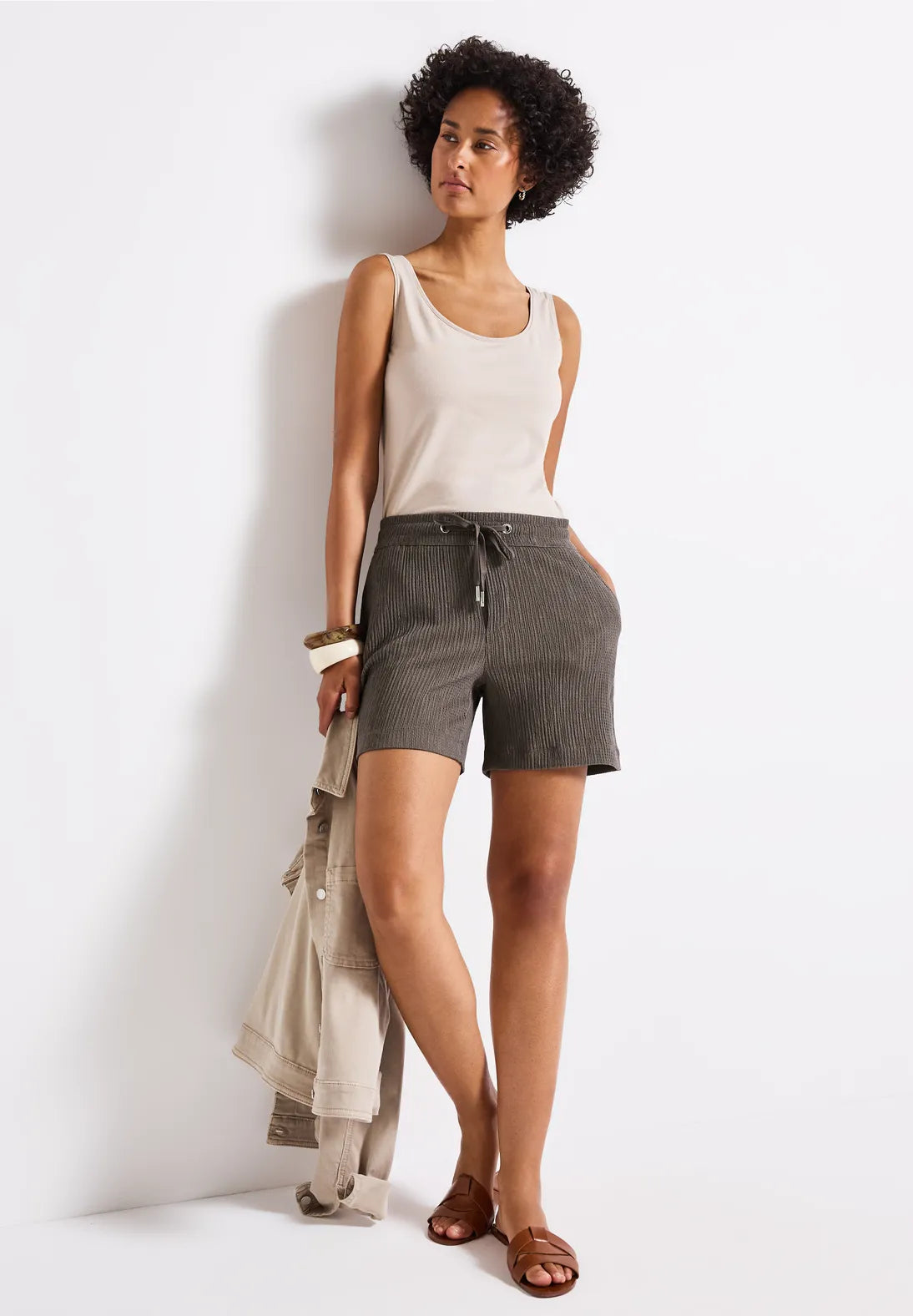 STREET ONE SHORT MARRON CON CINTURA ELASTICA