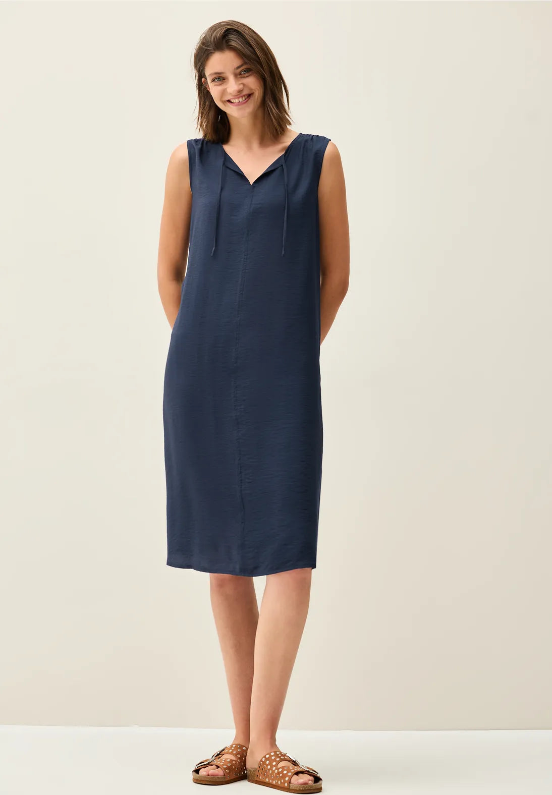 CECIL VESTIDO ELEGANTE ESCOTE ABIERTO