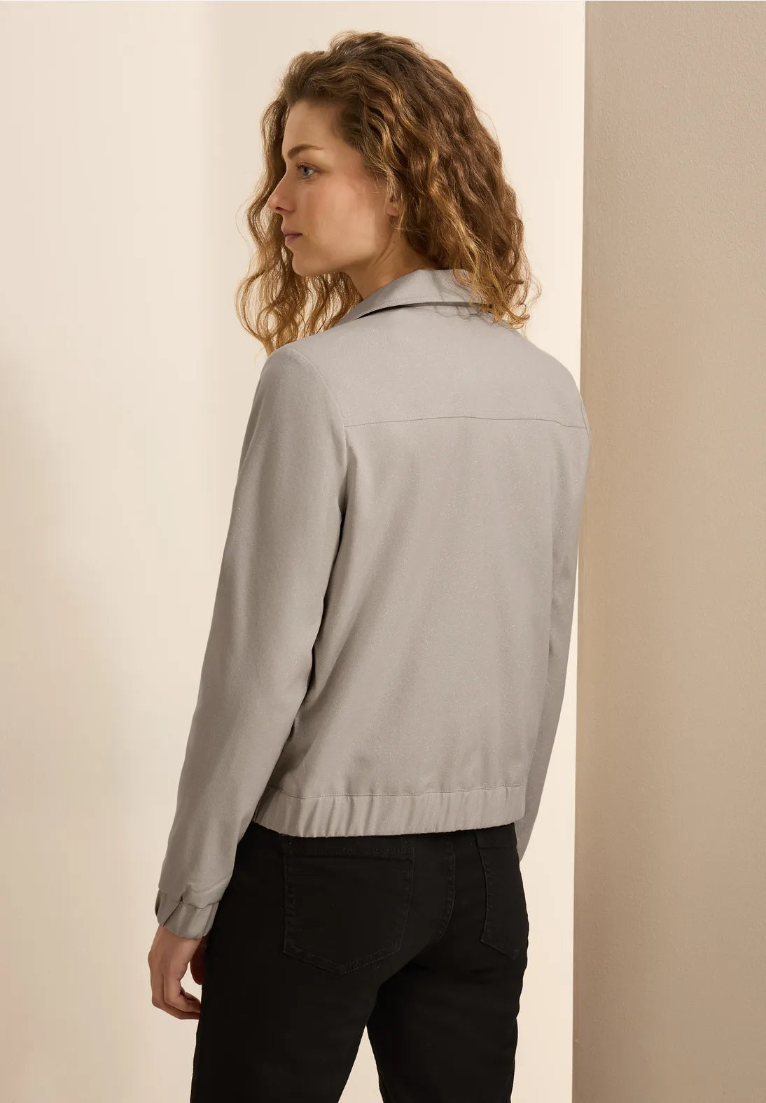 CECIL CHAQUETA CORTA CUELLO CAMISERO BEIG