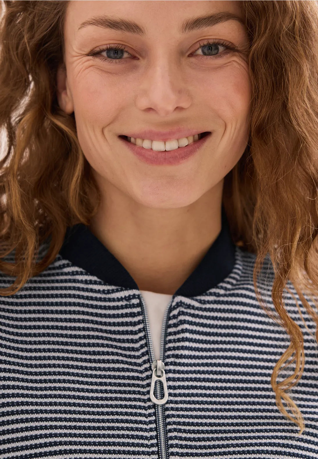 SUDADERA A RAYAS