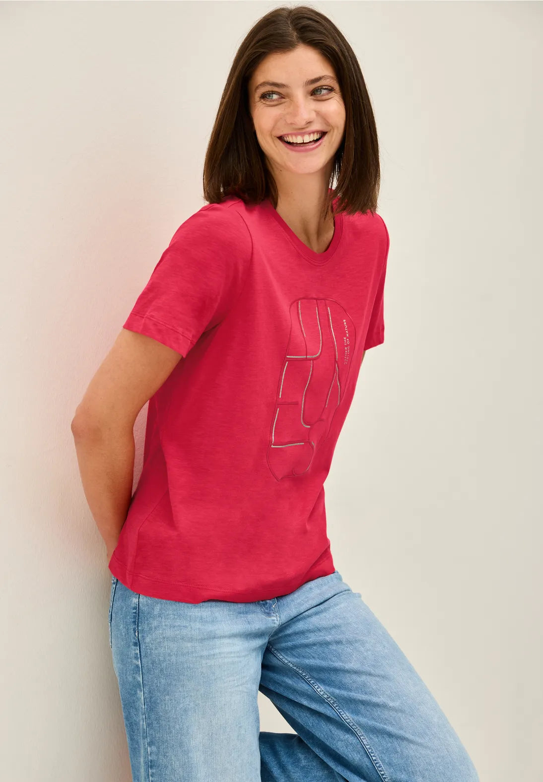 CECIL CAMISETA ROJA CON ESTAMPADO GRAFICO