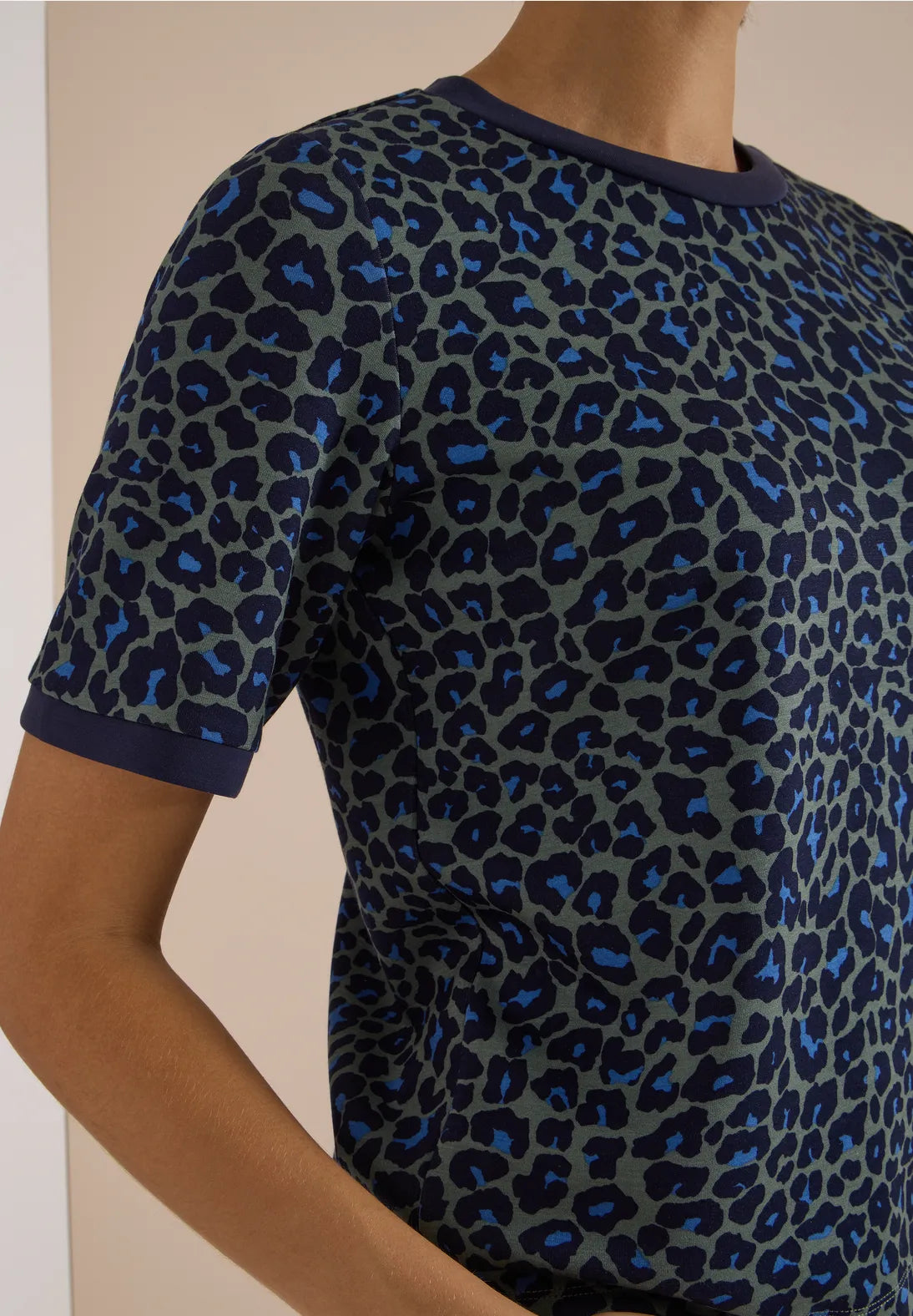 CAMISETA DE MANGA CORTA ANIMAL PRINT CECIL
