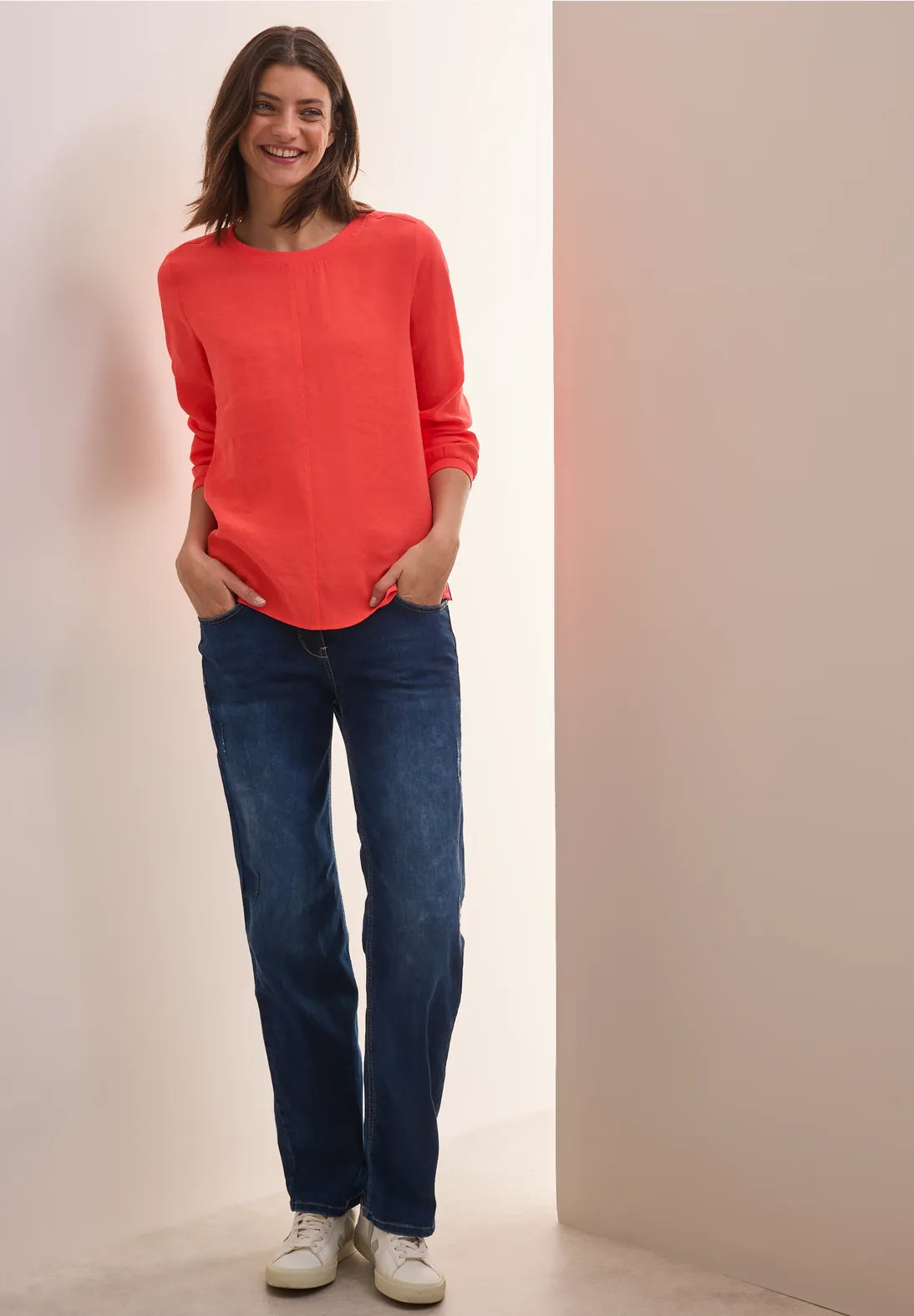 CECIL BLUSA ESCOTE REDONDO Y ABERTURAS LATERALES
