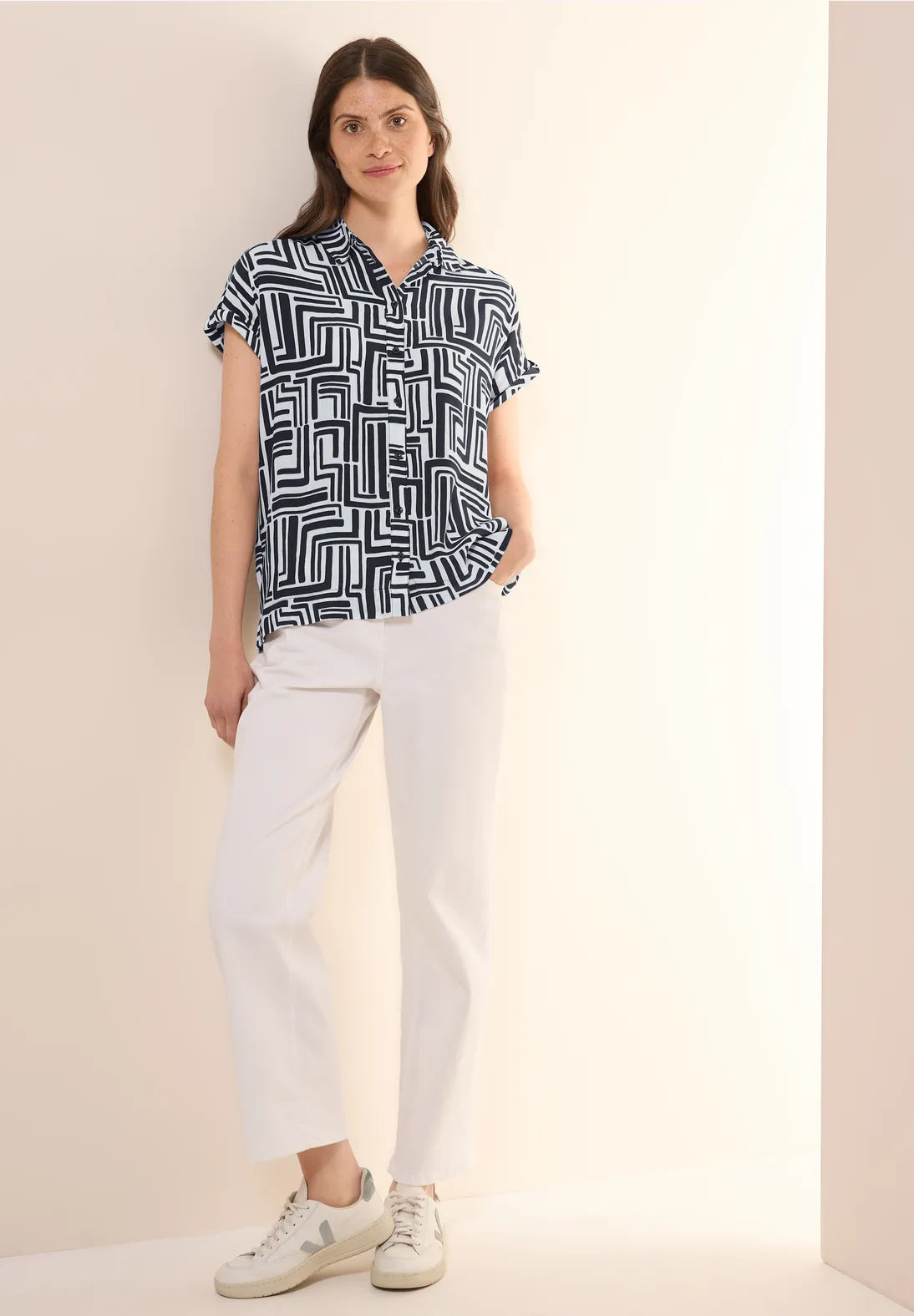 CECIL BLUSA SIN MANGAS ESTAMPADA