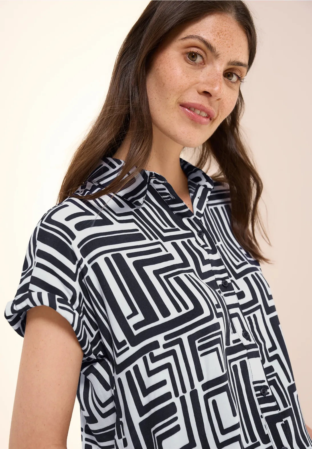 CECIL BLUSA SIN MANGAS ESTAMPADA