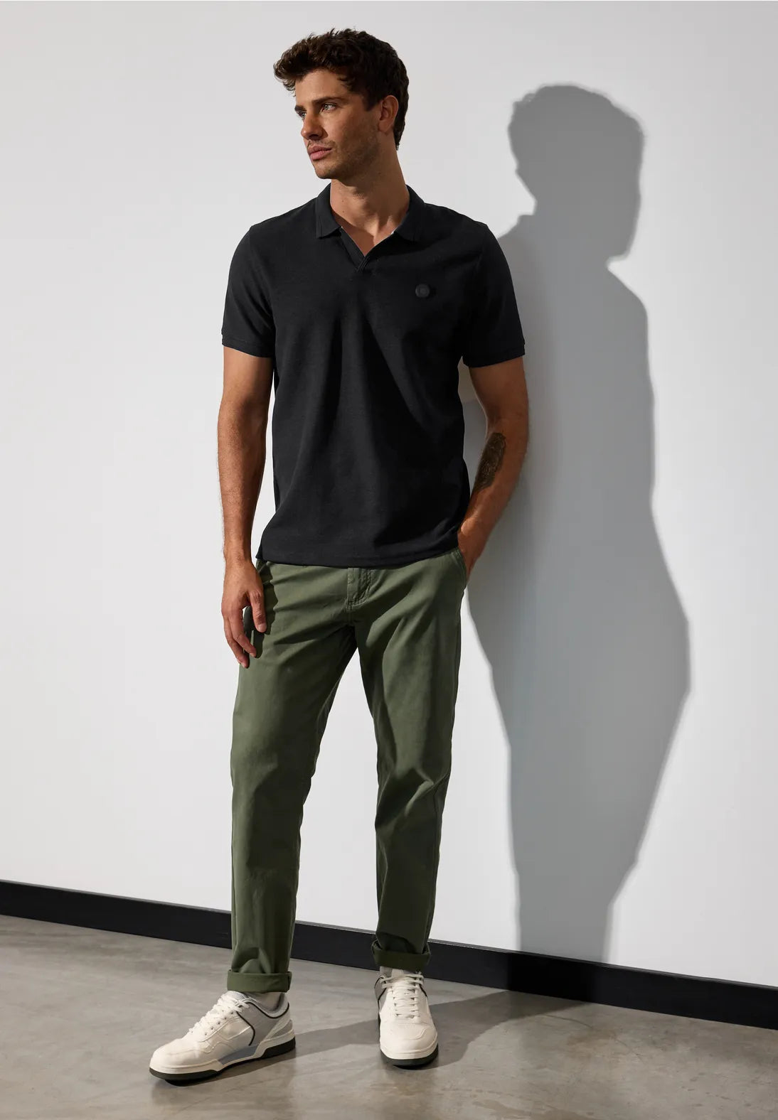 STREET ONE MEN POLO CUELLO PICO NEGRO