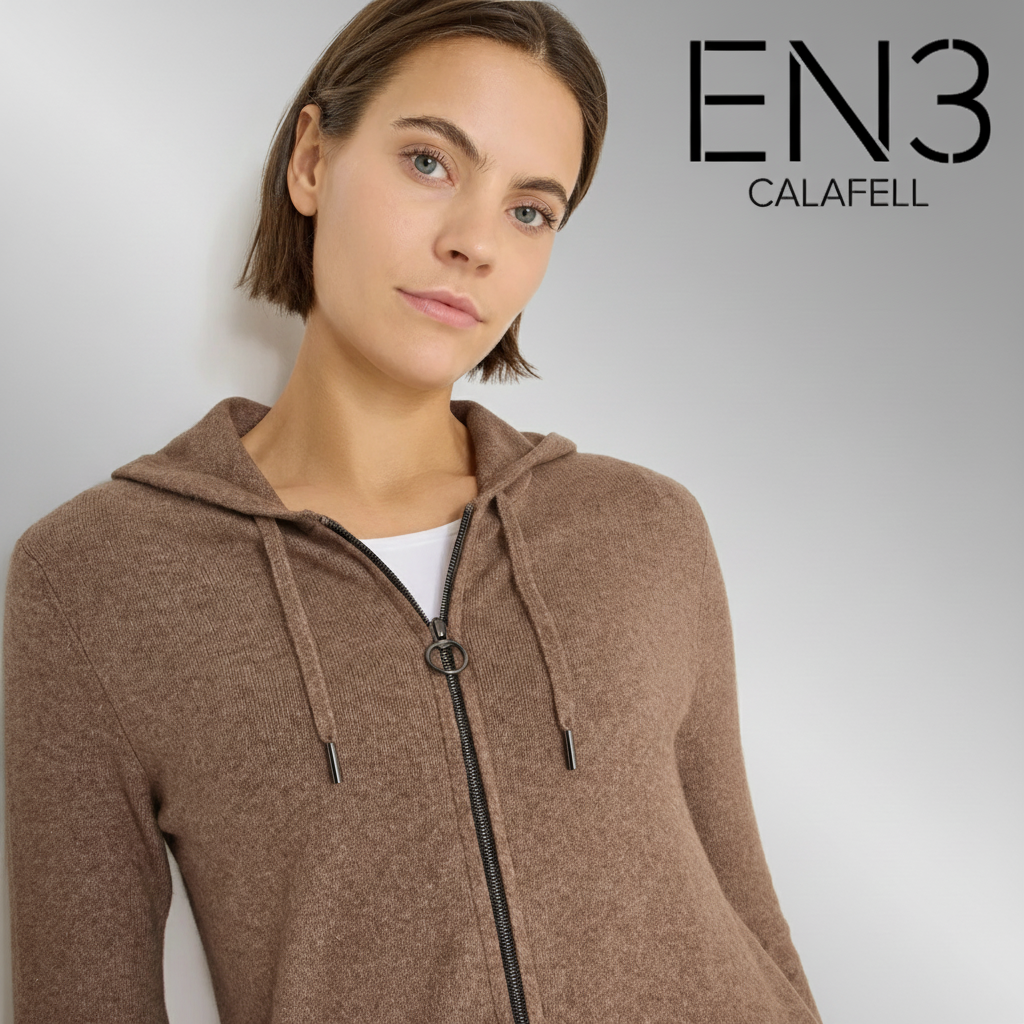 EN3CALAFELL SUDERA DEPORTIVA CECIL CON CAPUCHA