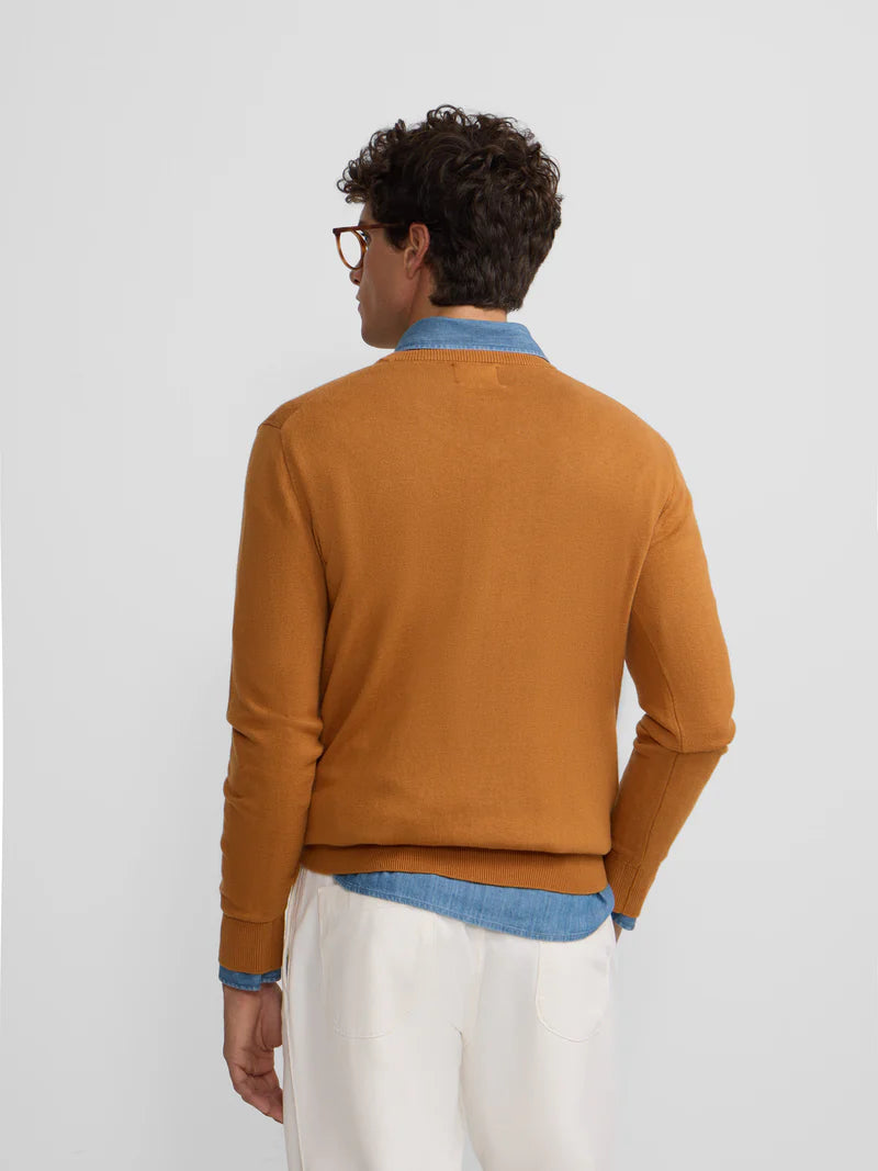 SILBON JERSEY ALGODON CUELLO PICO MOSTAZA