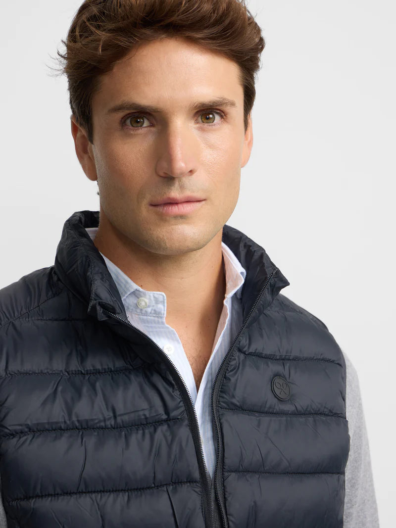 SILBON CHALECO GRIS OSCURO REGULAR FIT
