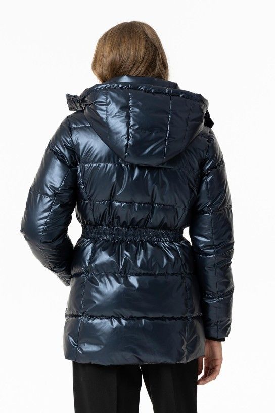 CHAQUETA ACOLCHADA CON CINTURA ELASTICA