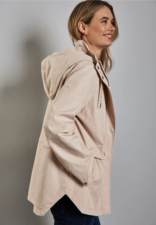 STREET ONE PAKA BEIGE CON CAPUCHA
