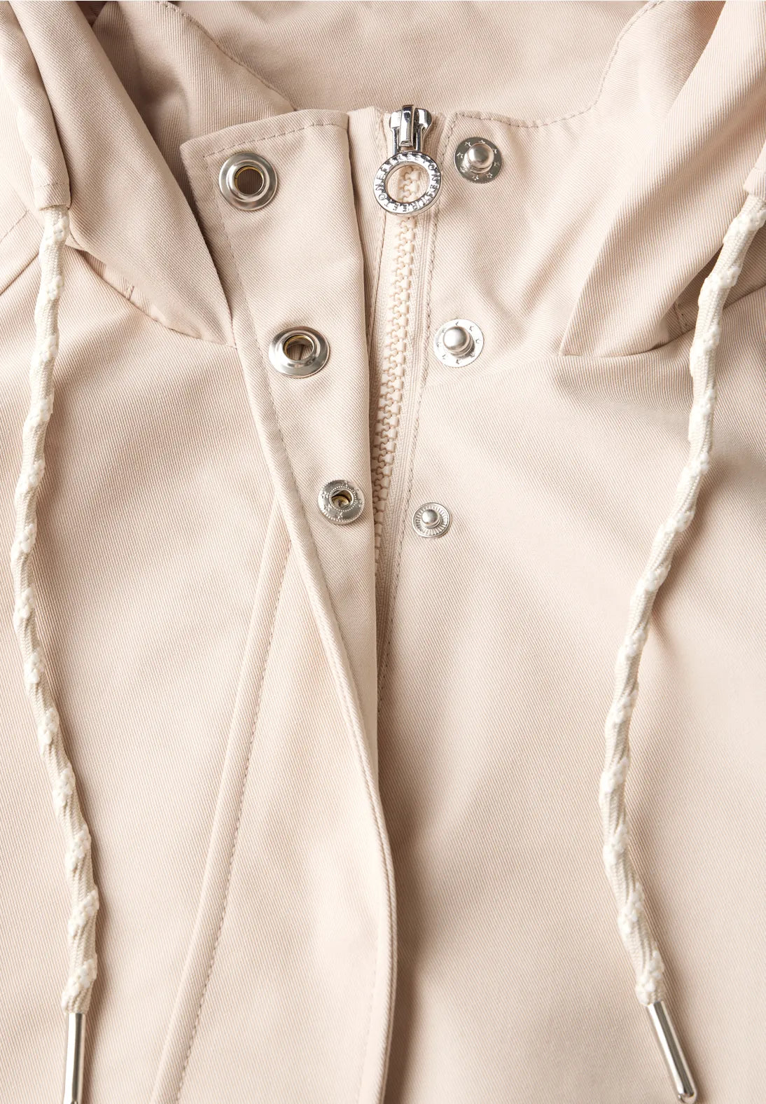 STREET ONE PAKA BEIGE CON CAPUCHA