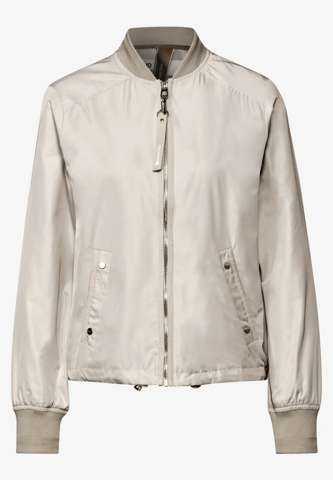 CAZADORA CORTA TIPO BOMBER