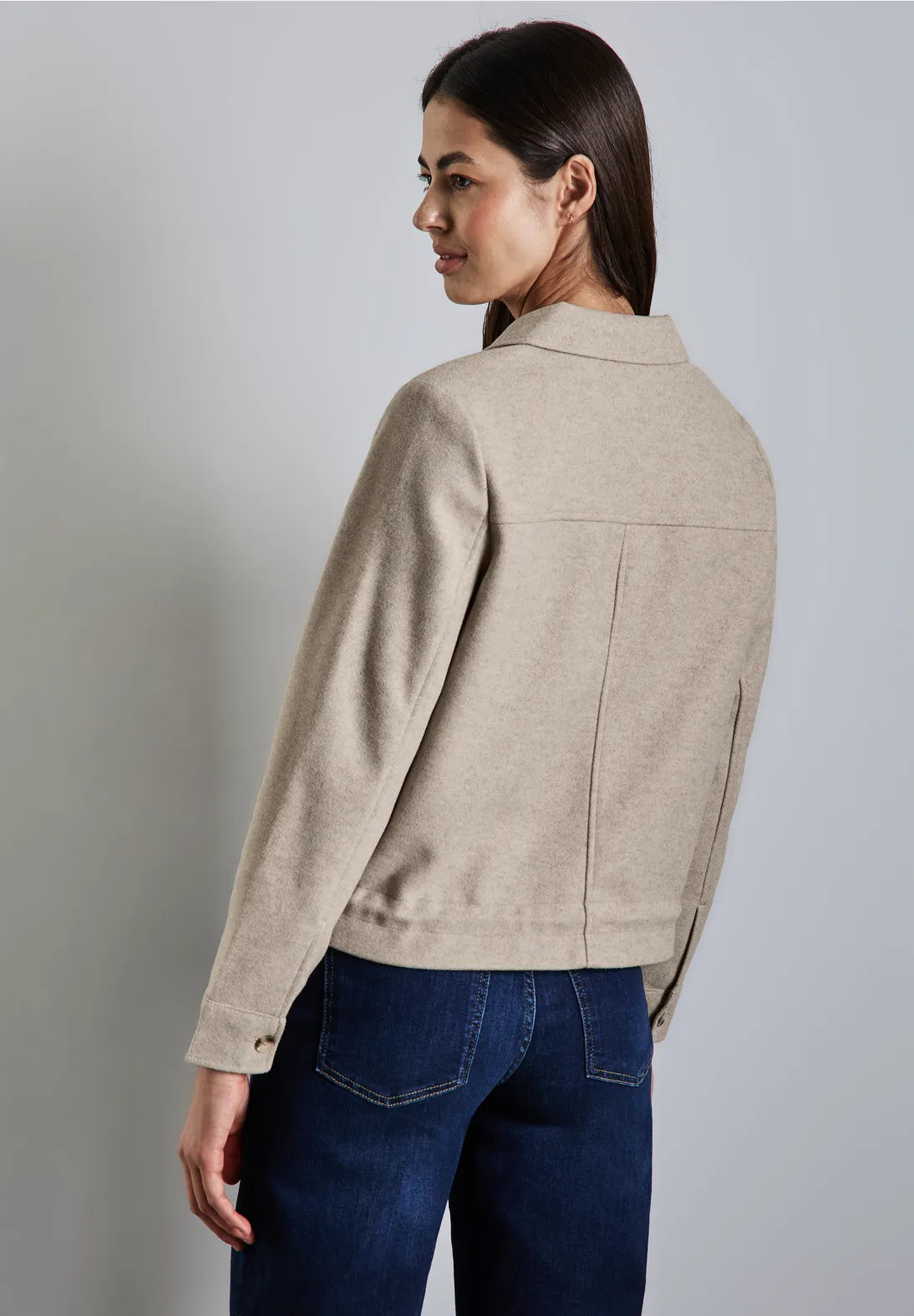 CHAQUETA ASPECTO LANA ELEGANTE EN BEIGE