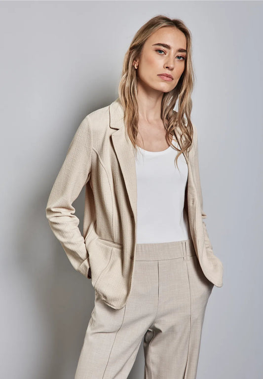 STREET ONE BLAZER ELASTICA CUELLO SOLAPA Y BOLSILLOS