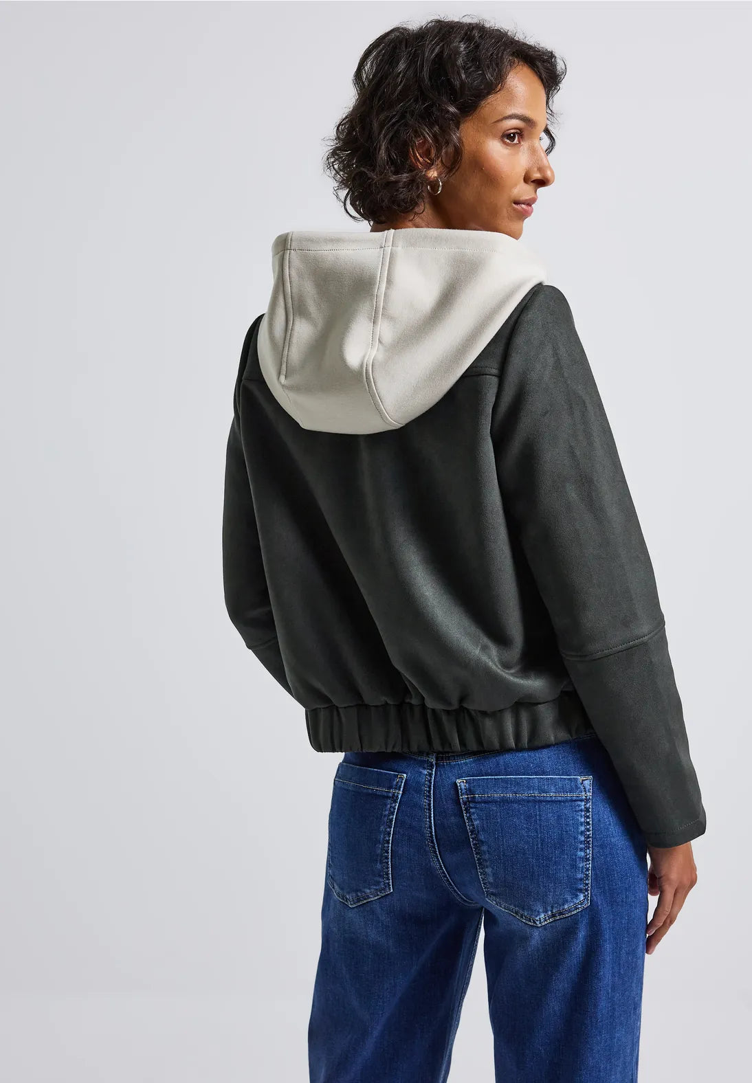 STREET ONE CHAQUETA DE TERCIOPELO CON CAPUCHA DESMONTABLE