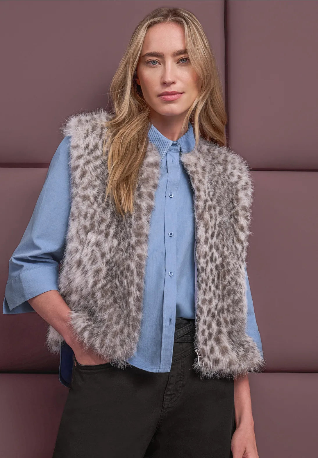 CHALECO SUAVE SIN MANGAS ANIMAL PRINT STREET ONE