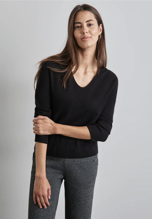 JERSEY DE PUNTO FINO CUELLO EN V