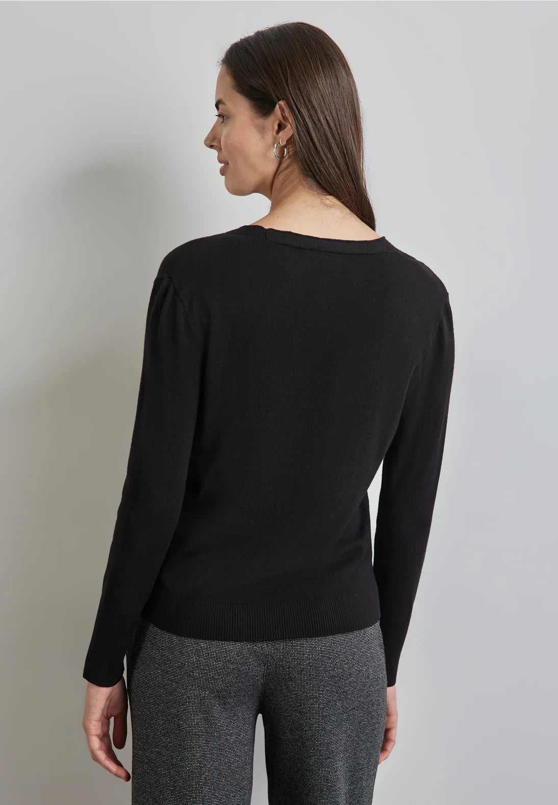 JERSEY DE PUNTO FINO CUELLO EN V