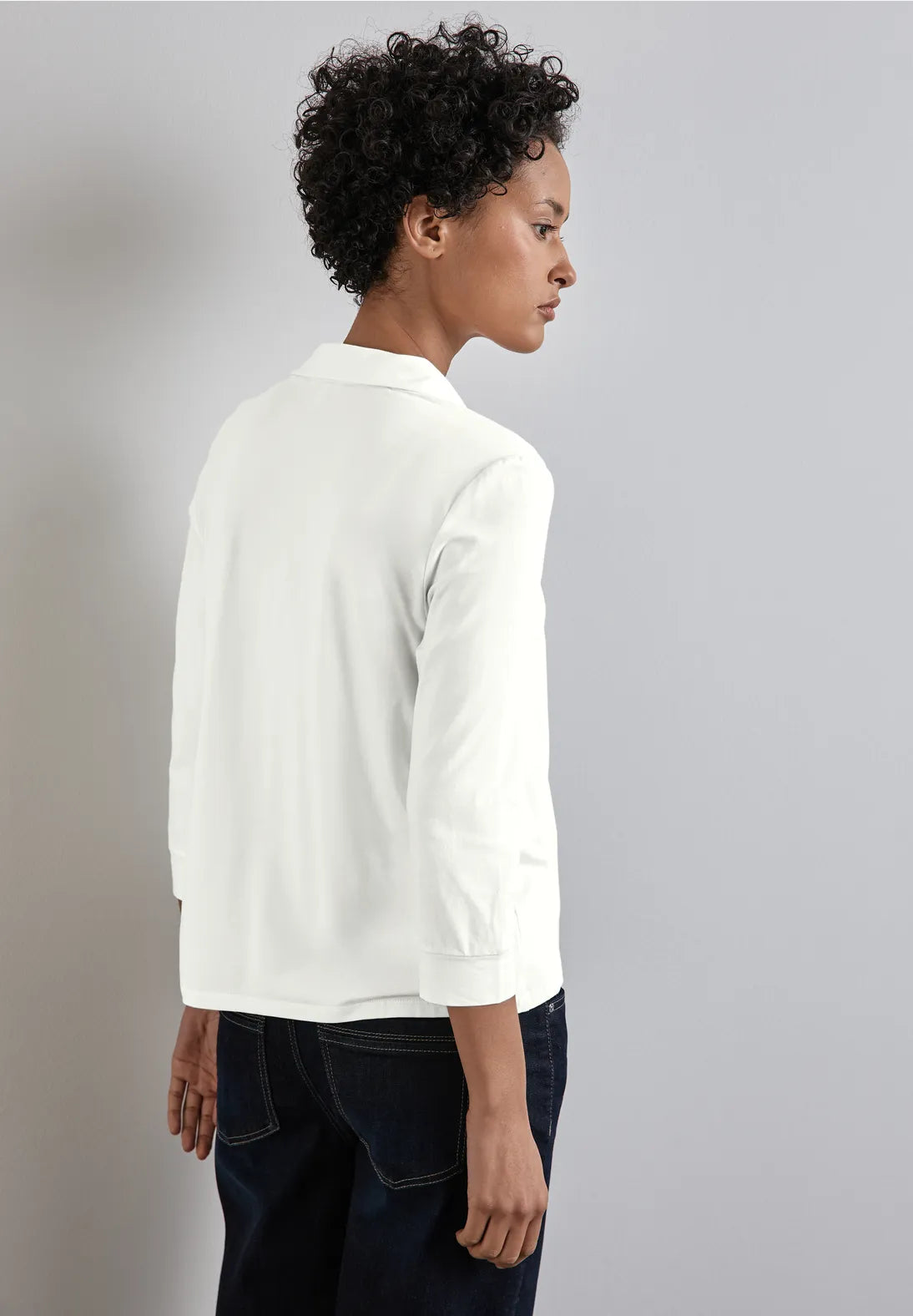 CAMISA ELASTICA TIPO POLO MANGA 3/4
