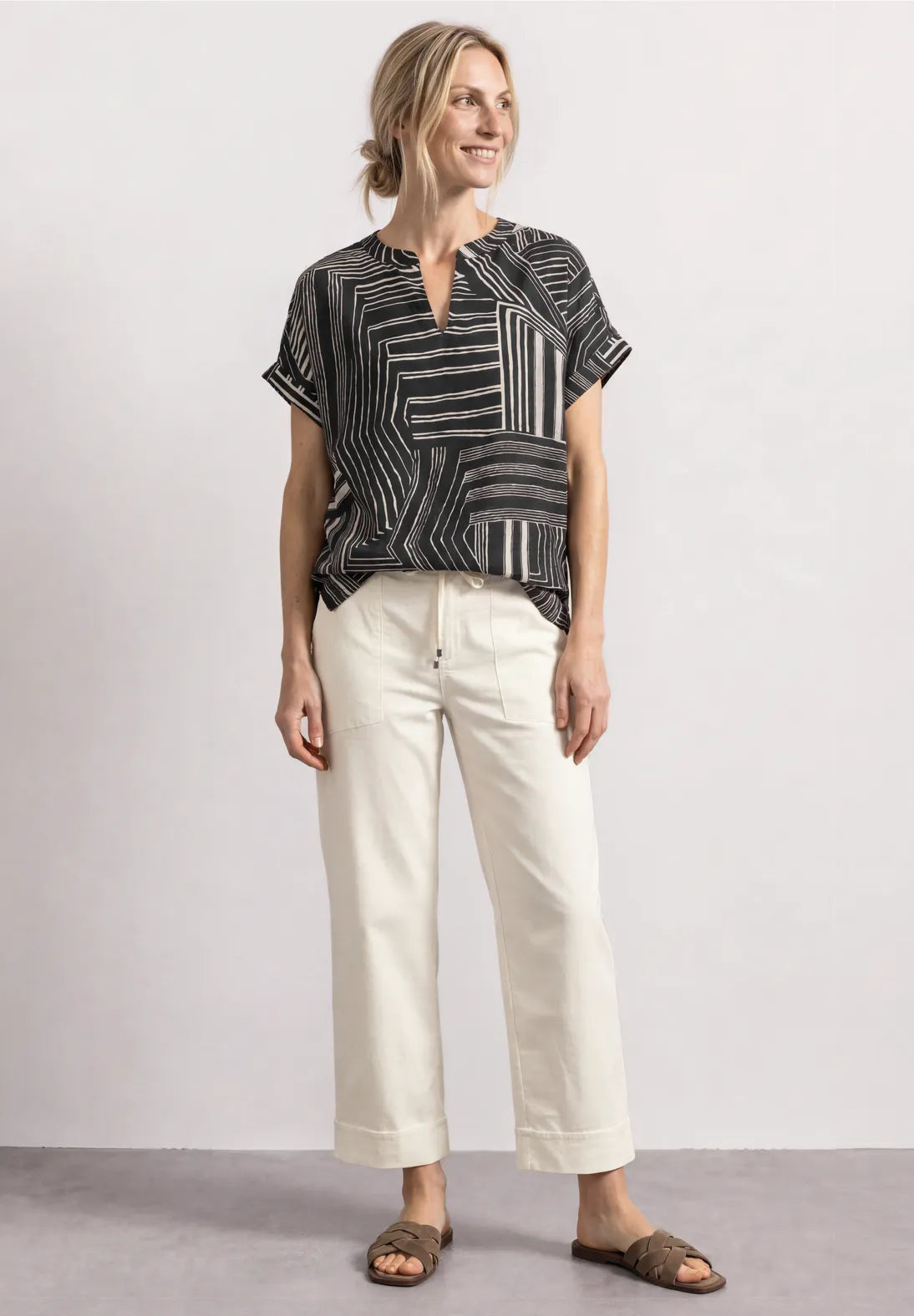 BLUSA CON TEXTURA ESTAMPADA STREET ONE