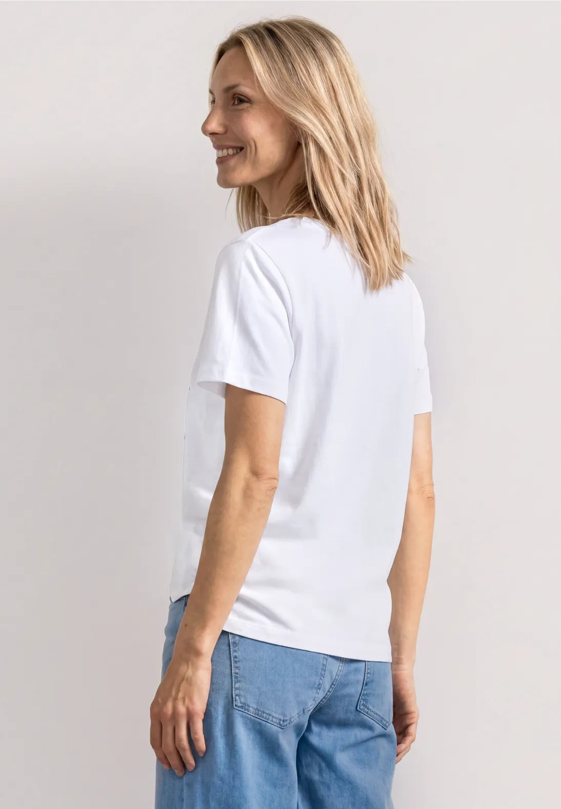 CAMISETA BLANCA MANGA CORTA STREET ONE