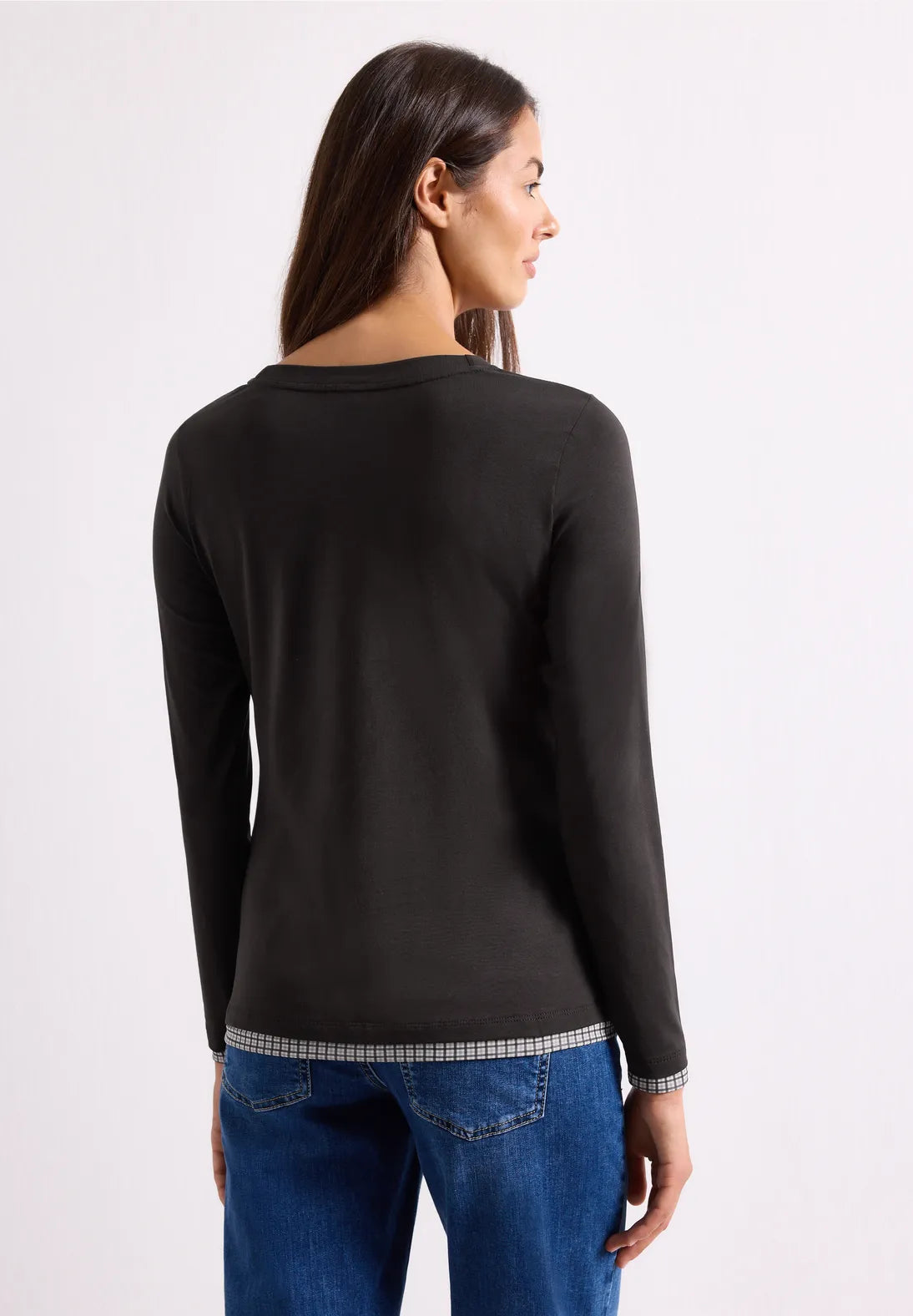 CAMISETA MARRON CON DETALLES A CUADROS STREET ONE