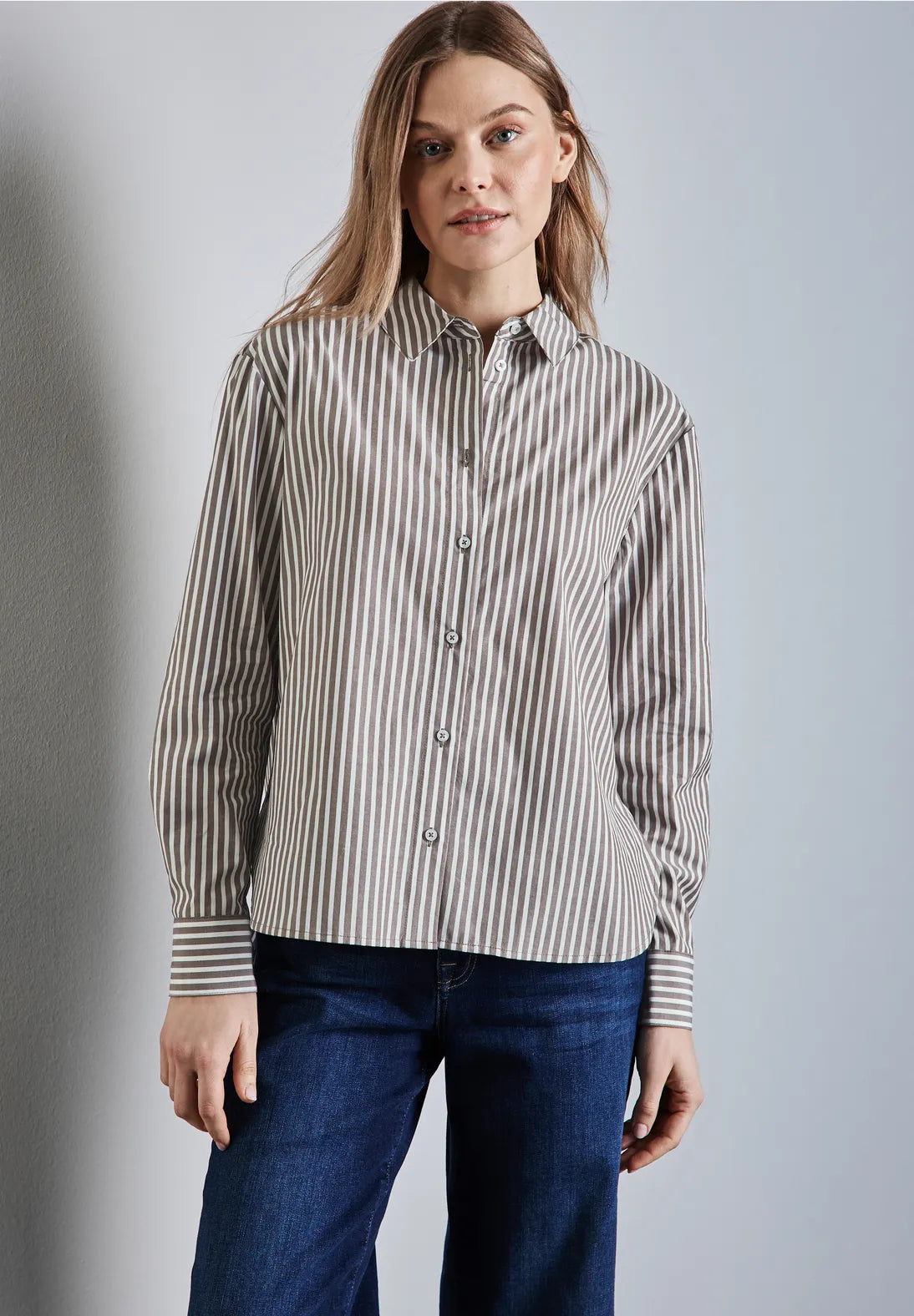 BLUSA A RAYAS CUELLO CAMISERO