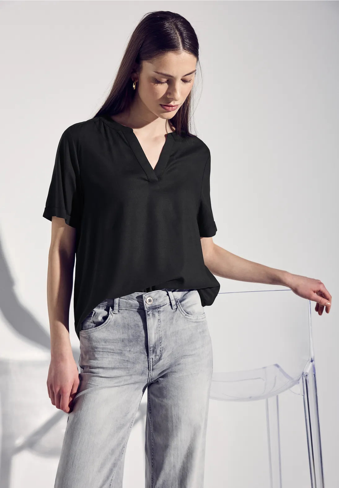STREET ONE BLUSA BASICA CUELLO PICO