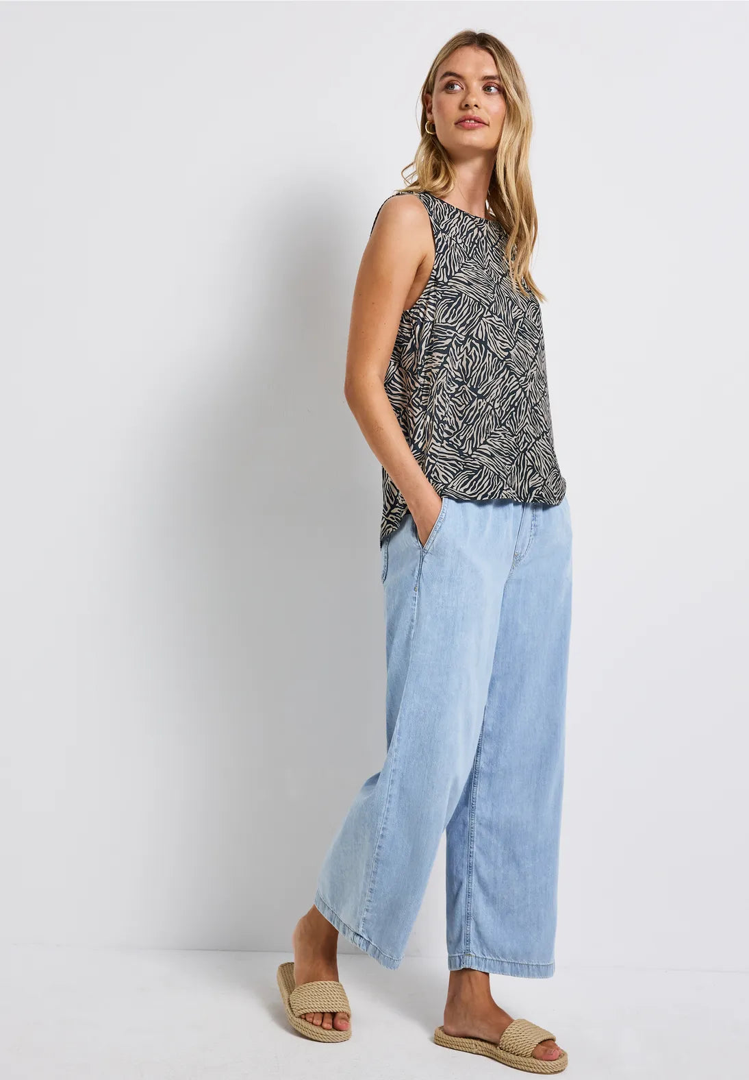CECIL TOP CAMISETA SIN MANGAS ESTAMPADA