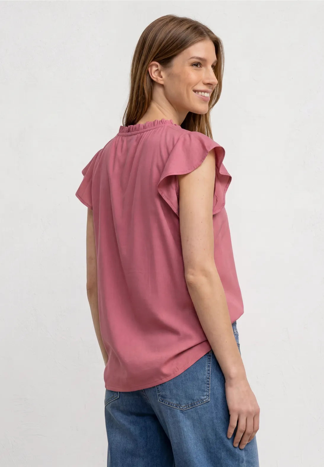 BLUSA DE VISCOSA CON VOLANTES STREET ONE
