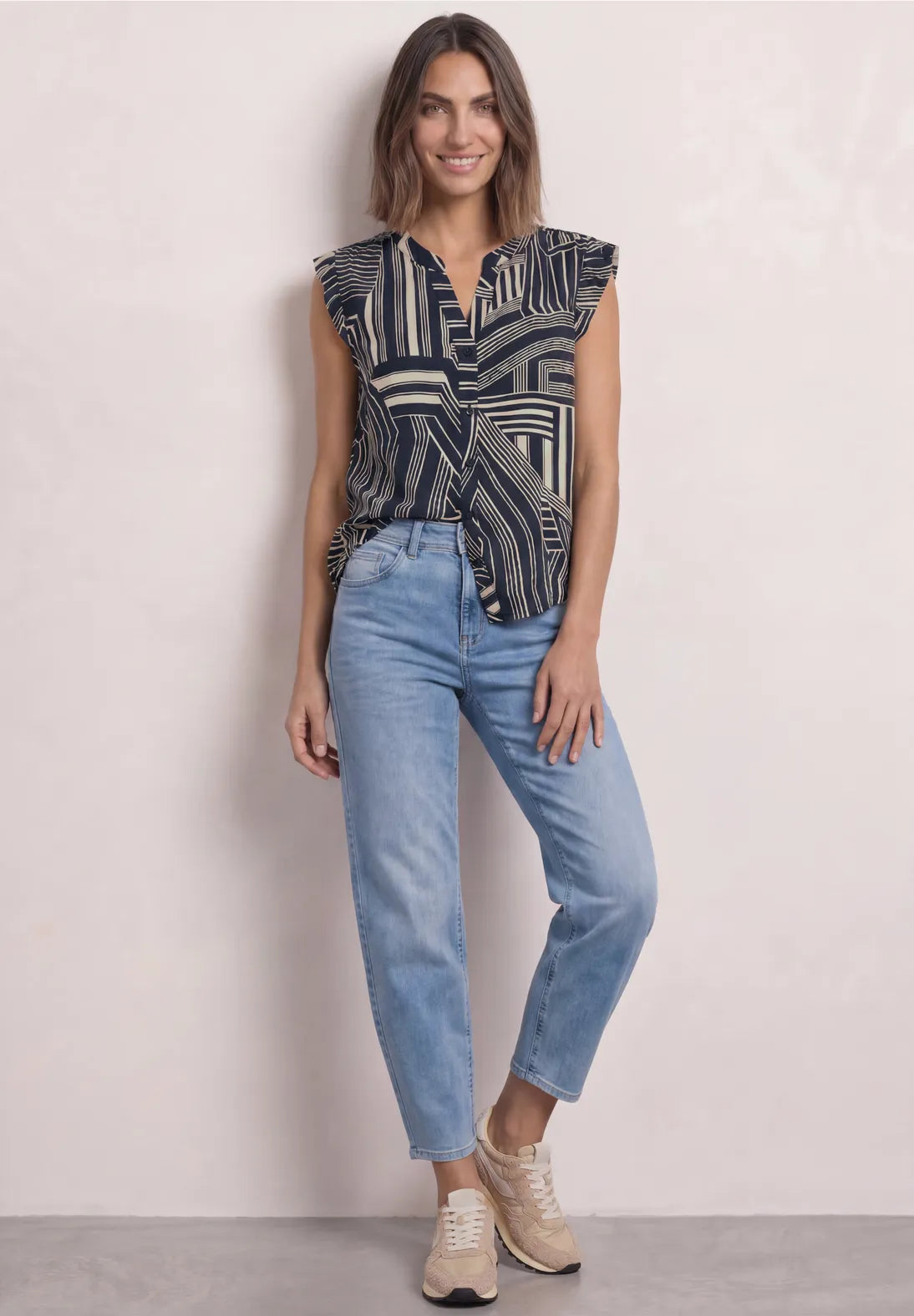 BLUSA DE TIRANTES AZUL ESTAMPADA STREET ONE