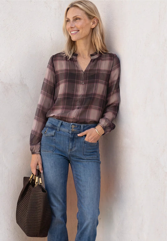 BLUSA ESCOTE EN V A CUADROS CON MANGAS EN GASA STREET ONE