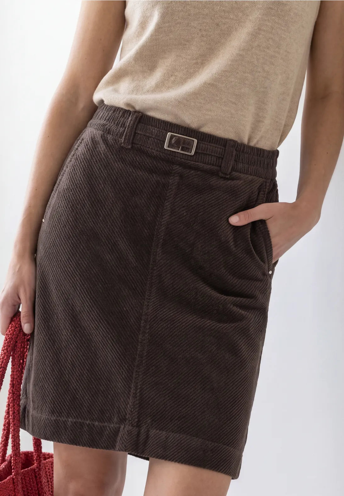 FALDA MARRON CINTURA ELASTICA STREET ONE