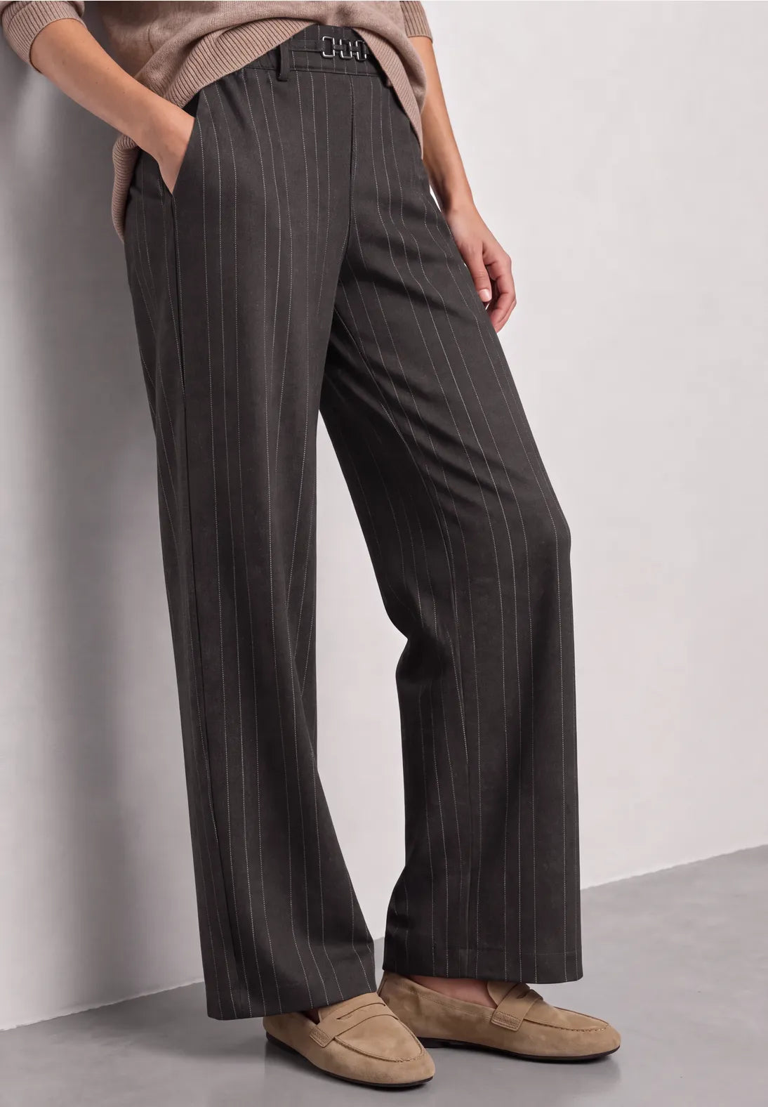 pantalon pierna recta street one. EspritCalafell