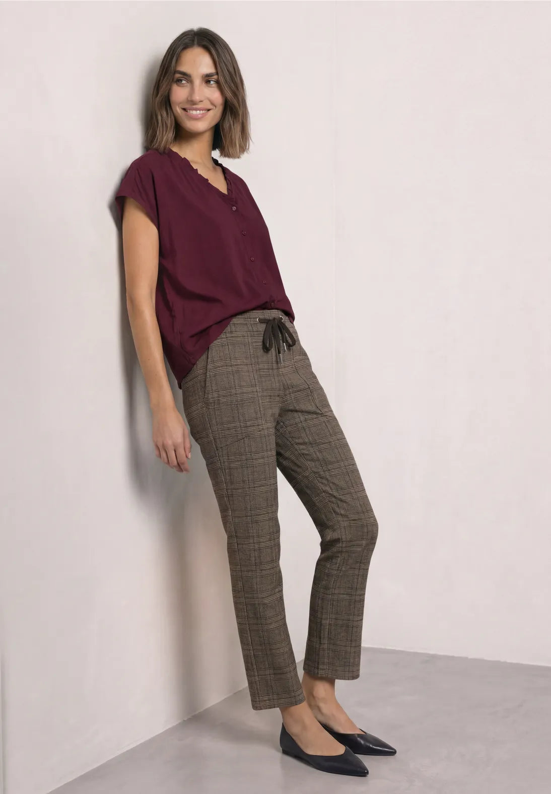 PANTALON CINTURA ELASTICA BOLSILLOS LATERALES STREET ONE (Copia)