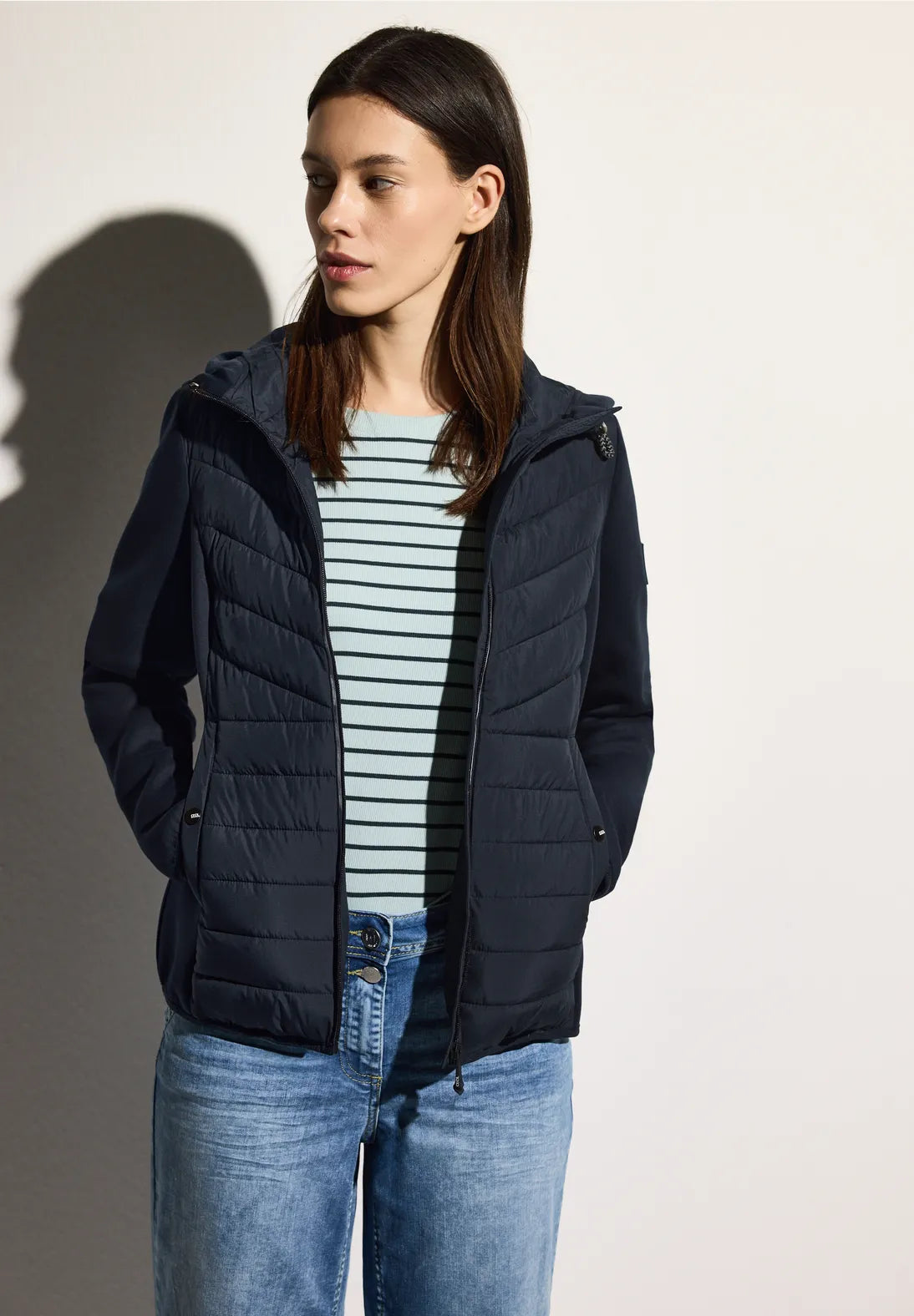 CECIL CHAQUETA COMBINADA ASPECTO ACOLCHADO