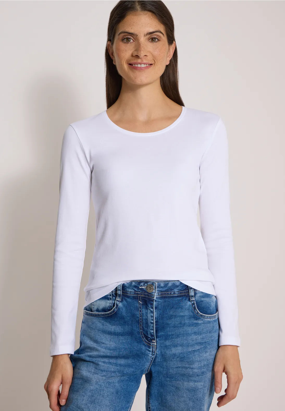 Camiseta basica blanca. En3Calafell