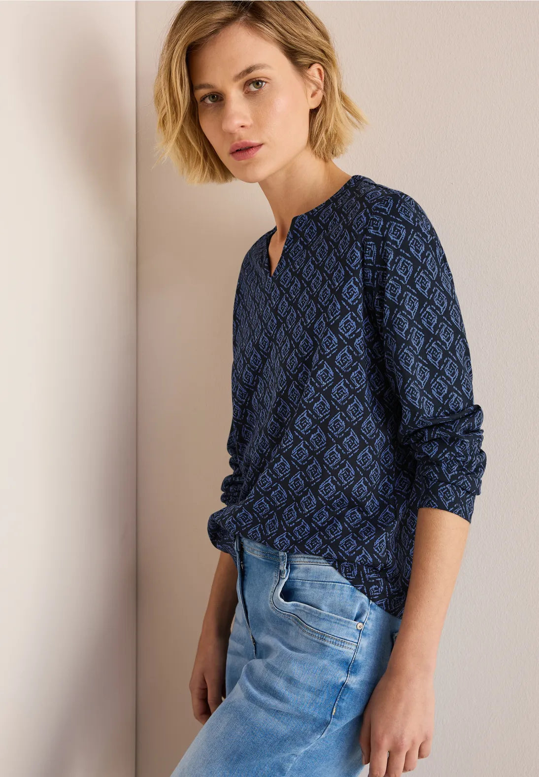 BLUSA TIPO TUNICA ESTAMPADA