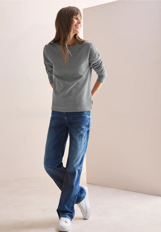 CAMISETA A RAYAS CON DETALLES