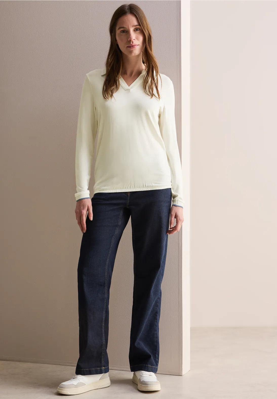 BLUSA CUELLO CAMISERO ELASTICA