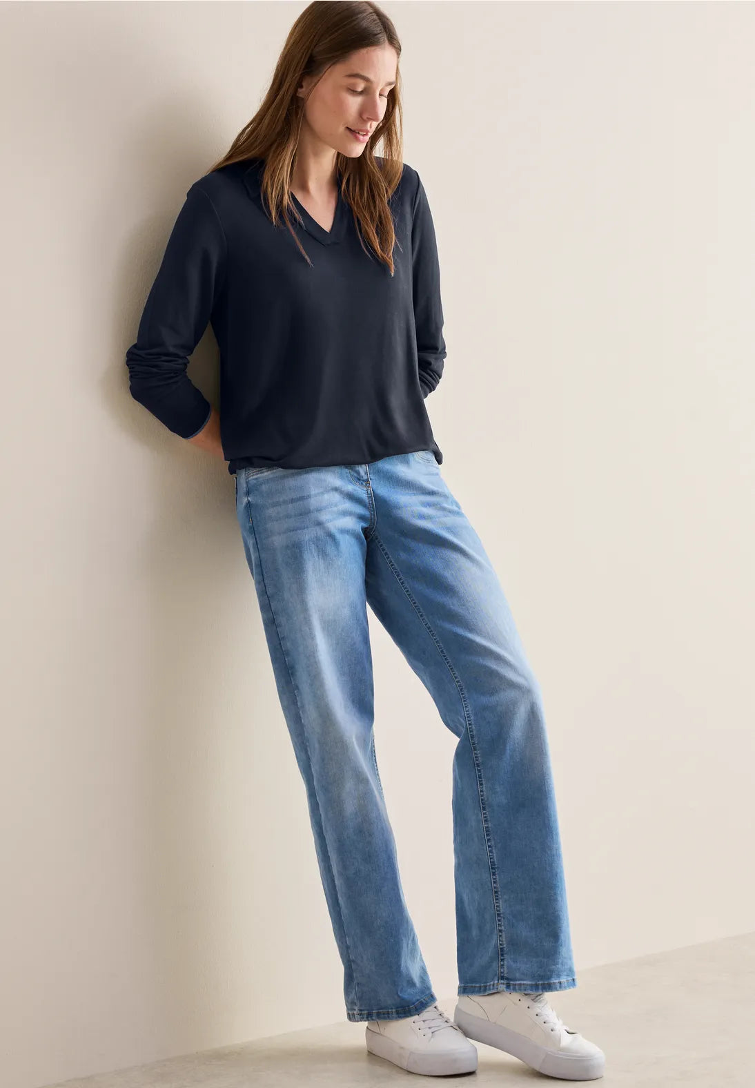 BLUSA CUELLO CAMISERO ELASTICA