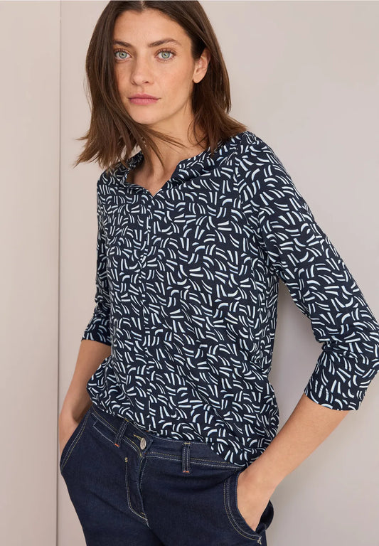 BLUSA BASICA ELASTICA ESTAMPADA CUELLO EN V