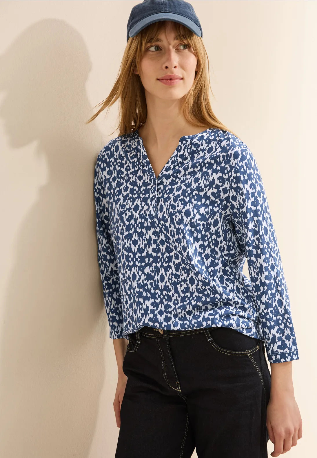 CECIL BLUSA ESTAMPADA ELASTICA AZUL